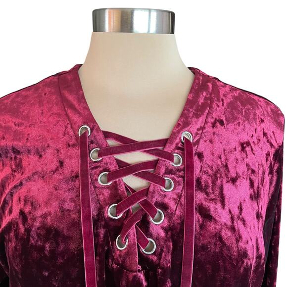 City Streets Burgundy Velvet Shift Dress Laced Neck Sz 1X Whimsygoth Valentines - Picture 2 of 7